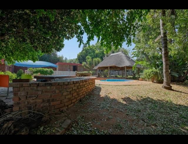 5 BEDROOM HOUSE FOR SALE IN MURRAYFIELD